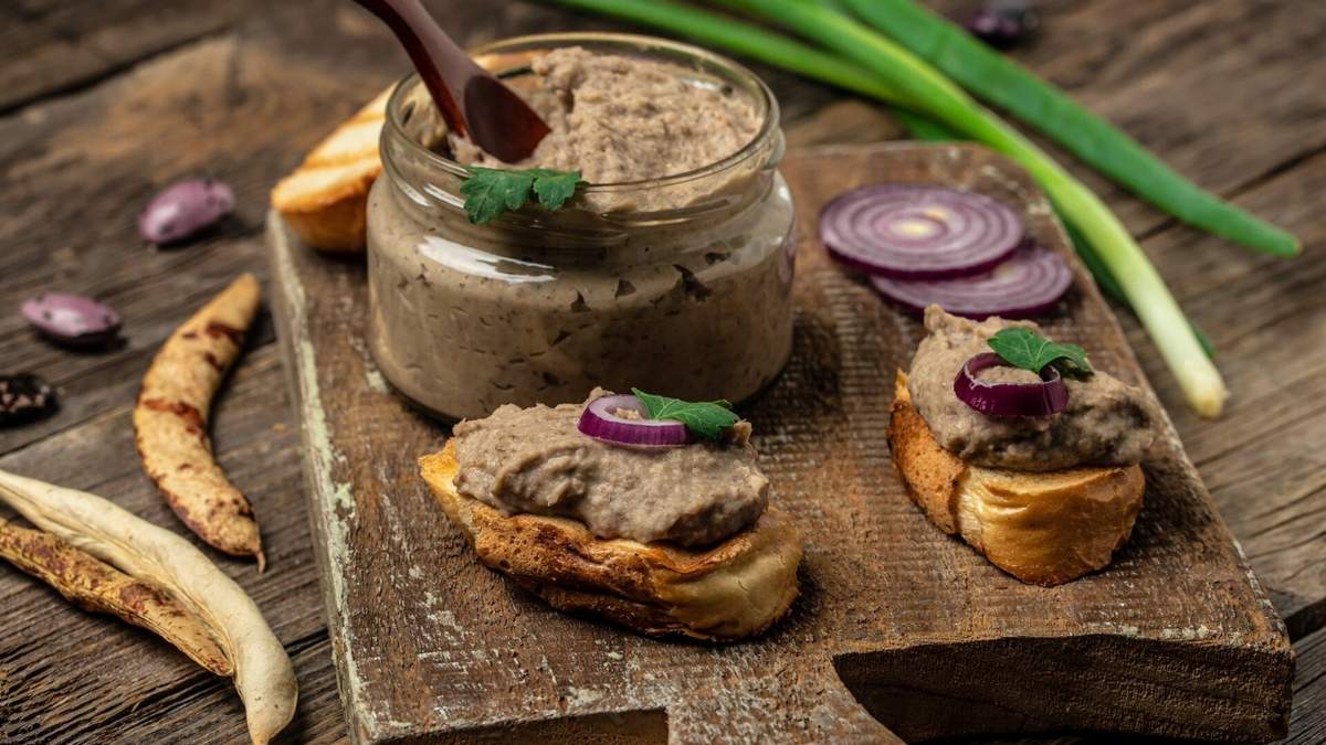 Paté de hongos y tomillo. Fuente: (X)