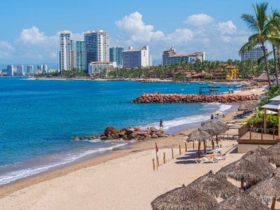 Impiden desembarque de crucero en Puerto Vallarta por brote de covid-19