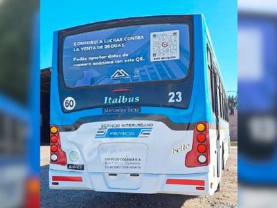 Ya circulan en San Martín de los Andes colectivos con el QR para denunciar narcomenudeo