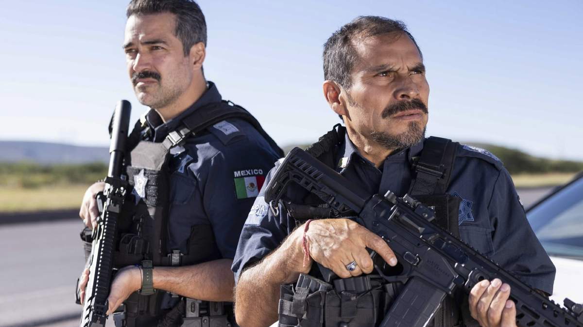 Alfonso Herrera y Noé Hernández, actores mexicanos