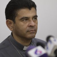 Nicaragua excarcela y destierra a obispo Rolando Álvarez y otros sacerdotes