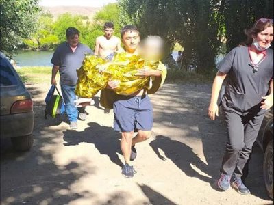 Bomberos voluntarios de Junín de los Andes protagonizaron un dramático rescate en el río Chimehuín