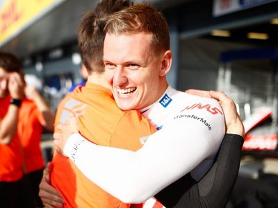 Este es el emotivo mensaje de Mick Schumacher para su padre, el siete veces campeón del mundo