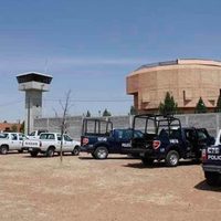 El suplicio de una mujer que fue encerrada en una cárcel varonil y abusada por el jefe de custodios