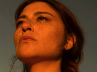 Elisapie, ave canora de la identidad inuit de Canadá