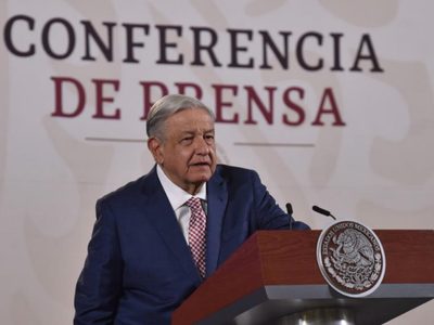 AMLO celebra la “milagrosa” autorización de la Cofece para la compra de 13 plantas a Iberdrola