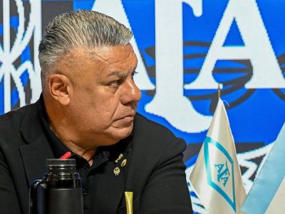 En respaldo a "Chiqui" Tapia, los clubes de la AFA anunciaron la suspensión de la fecha 9