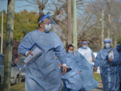 Los casos de coronavirus siguen en descenso en Argentina