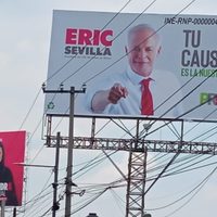 Aspirantes del PRI y PAN en Edomex le entran a la guerra de espectaculares