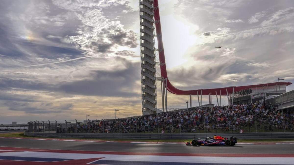 El holandés Max Verstappen, de Red Bull, disputa el sprint del Gran Premio de Estados Unidos, el sábado 21 de octubre de 2023