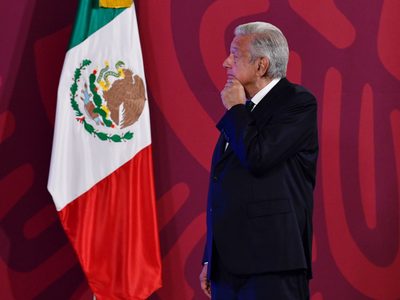 AMLO pidió a Citi garantizar que no habrá despido de trabajadores en venta de Banamex