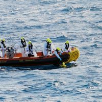 Más de 80 migrantes desaparecieron tras volcar un barco que salió de Libia, reporta la ONU