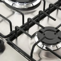 Con 3 ingredientes: limpiá a fondo las hornallas más rebeldes de la cocina con este truco infalible