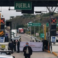 Alcaldes de Oaxaca toman oficinas de Ciudad Judicial para exigir el cumplimiento de sus demandas