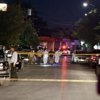 Sicarios disparan contra asistentes a una fiesta en Monterrey; hay 6 muertos y 7 heridos