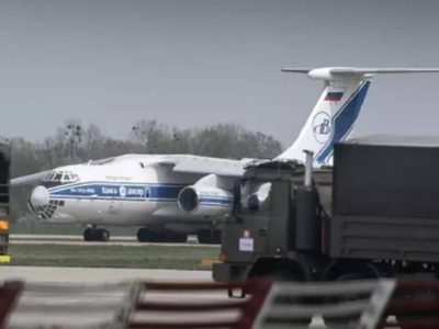 Autoridades rusas hallan restos de avión desaparecido y presumen que sus 28 pasajeros están muertos