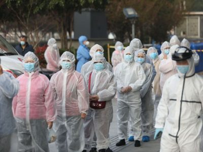 El coronavirus contraataca a China: los casos importados superan los casos locales