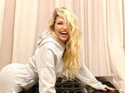 Vicky Xipolitakis y un bizarro posteo: mirá las llamativas imágenes que recorren la web