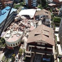 Derrumbe en Villa Gesell: suspenden los trabajos de rescate por fuertes tormentas