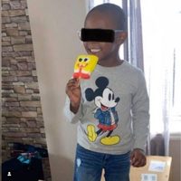 Niño toma cuenta de su madre en Amazon y compra 2 mil 500 dólares en paletas de Bob Esponja