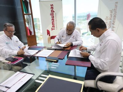Firman convenio para impulsar el desarrollo del sector pesquero y acuícola en Tamaulipas
