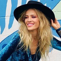 A puro relax y sonrisa: así se mostró Luisana Lopilato desde la playa, bajo los rayos del sol