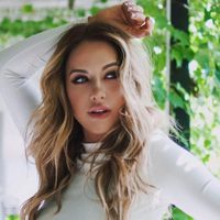 "¡Me sigue a todos lados!": Flor Vigna relató una particular situación que vive en esta cuarentena