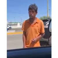 Ofrecen trabajo a un limosnero y responde: No me place trabajar, yo pido