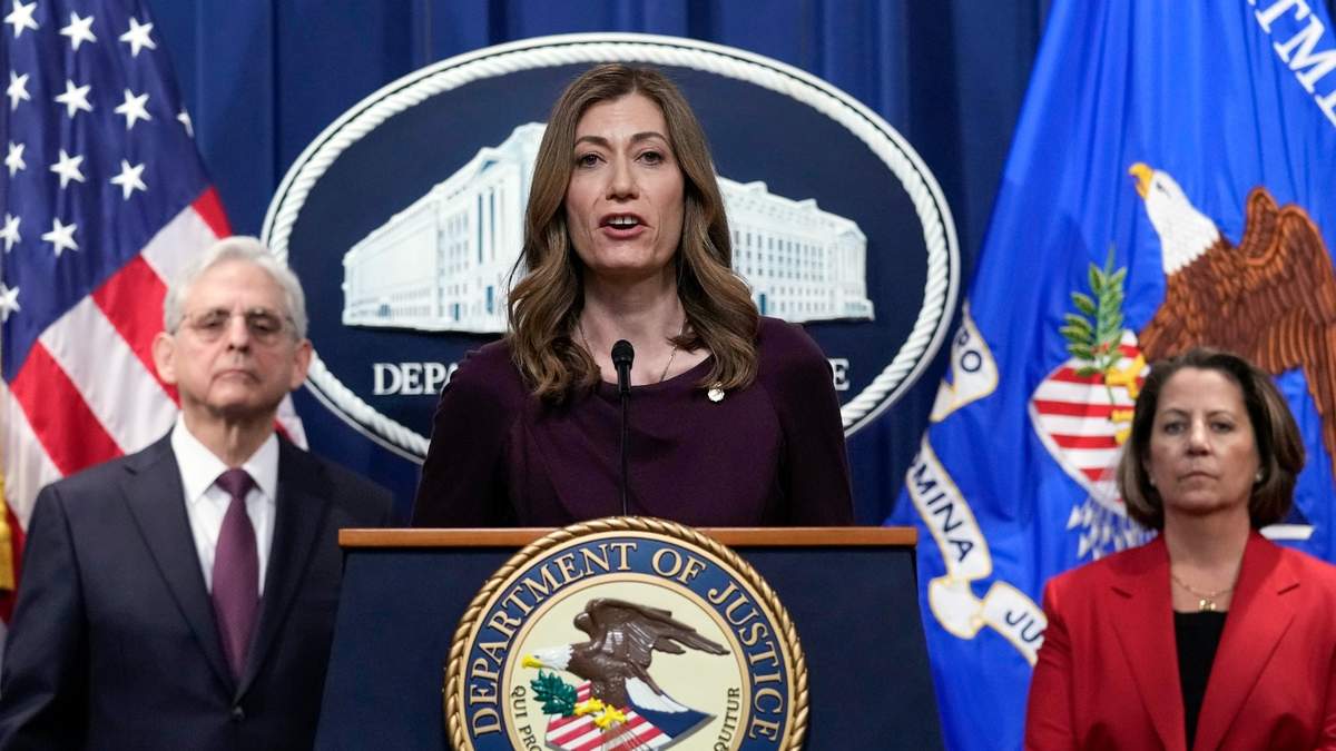 La directora de la agencia antidrogas DEA Anne Milgram