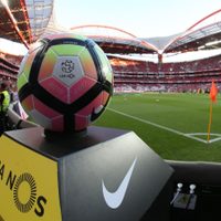 Tres futbolistas en Portugal dieron positivo y hay preocupación con respecto a la reanudación