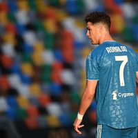 La Juventus perdió de manera sorpresiva y deberá pelear el título con el Atalanta