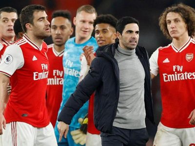 La estrellas del Arsenal que rompieron la cuarentena obligatoria por coronavirus