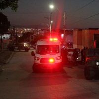 Atacan a balazos a tres menores de edad en León; dos murieron y uno está grave (Video)