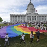 Utah prohíbe las banderas del orgullo LGBTTTIQ+ en edificios gubernamentales y escuelas