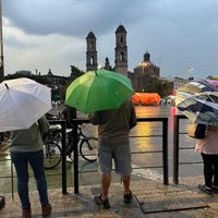 Frente frío y onda tropical 20 intensificarán lluvias de viernes a lunes en estas entidades