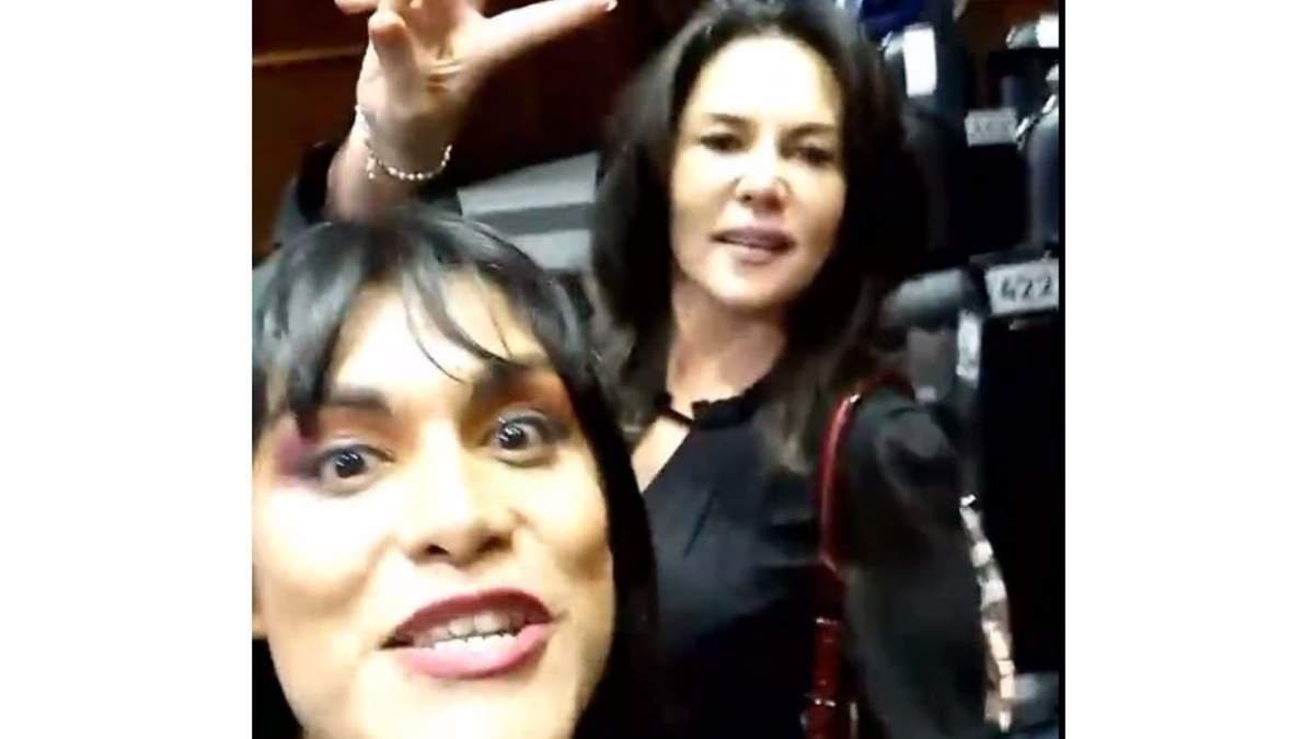 Las diputadas María Clemente García y Teresa Castell