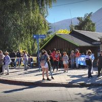 Caso Guadalupe:  indignado, el pueblo de Villa La Angostura exigió "explicaciones"