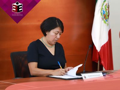 Suspenden a la consejera presidenta del instituto electoral de Oaxaca por presuntos desvíos