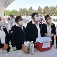 Concluye en el Edomex la aplicación de la primera dosis de vacuna en adultos mayores