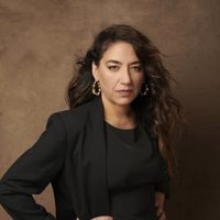 Lorena Vega, la psicóloga de "Envidiosa", marca tendencia con su look fuera de la pantalla