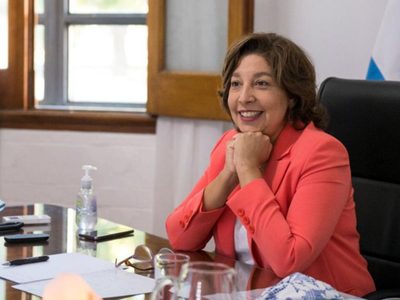 El emotivo deseo de Navidad que publicó Arabela Carreras para los rionegrinos