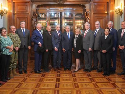 AMLO se reúne con legisladores de EU; de esto hablaron