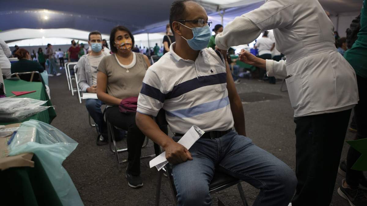 Vacunación a personas de 40 a 49 años