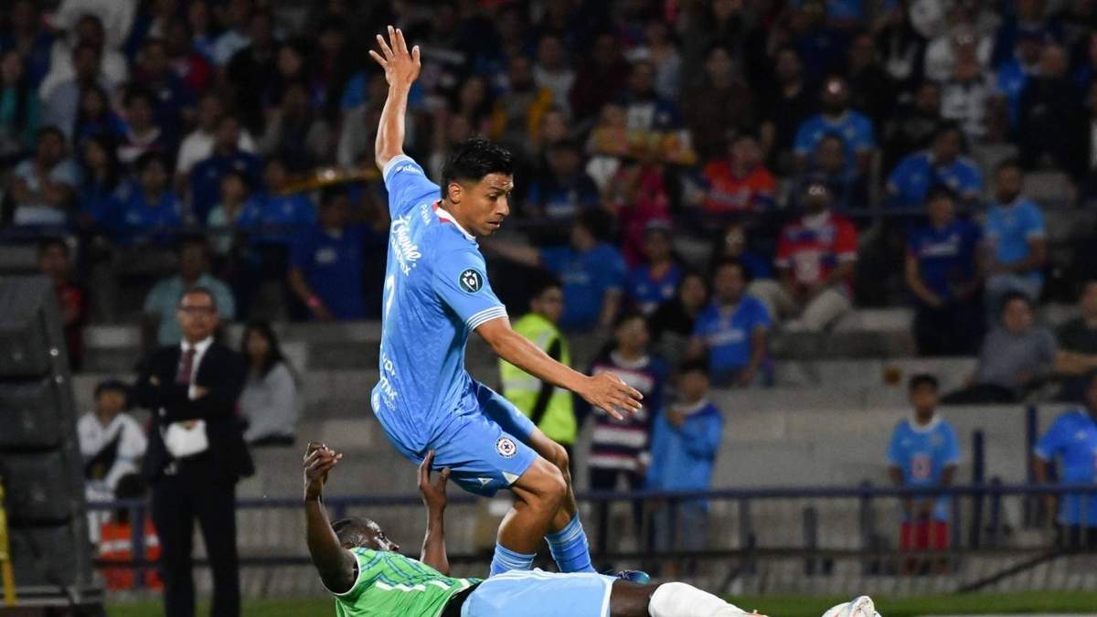 La máquina del Cruz Azul venció con tres goles a Seattle Sounders