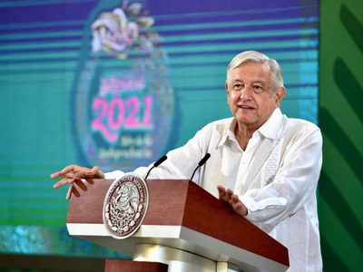 AMLO justifica incremento millonario a la GN: "Nos están ayudando muchísimo"; niega militarización