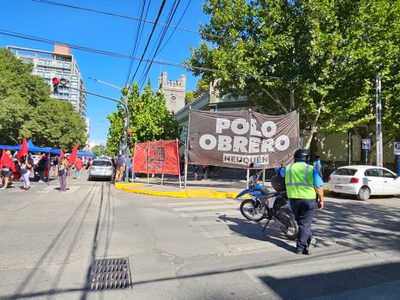 No hubo acuerdo entre las organizaciones sociales y el gobierno: vuelve el acampe