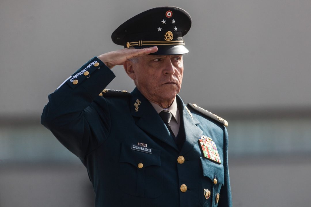 General Cienfuegos. Rescate de AMLO. Foto Octavio Gómez