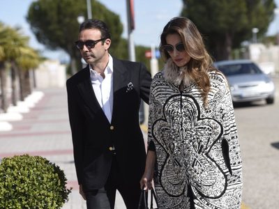 Cansada: Paloma Cuevas usa una portavoz y desmiente su divorcio