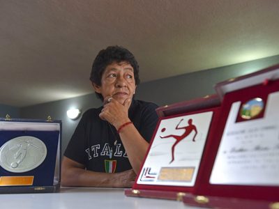 Esther Mora: la historia perdida de la futbolista mexicana que triunfó en Europa (Video)
