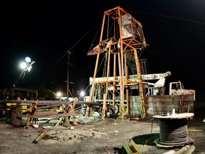 Material sólido en pozos impide el rescate de los 10 mineros en Sabinas, Coahuila
